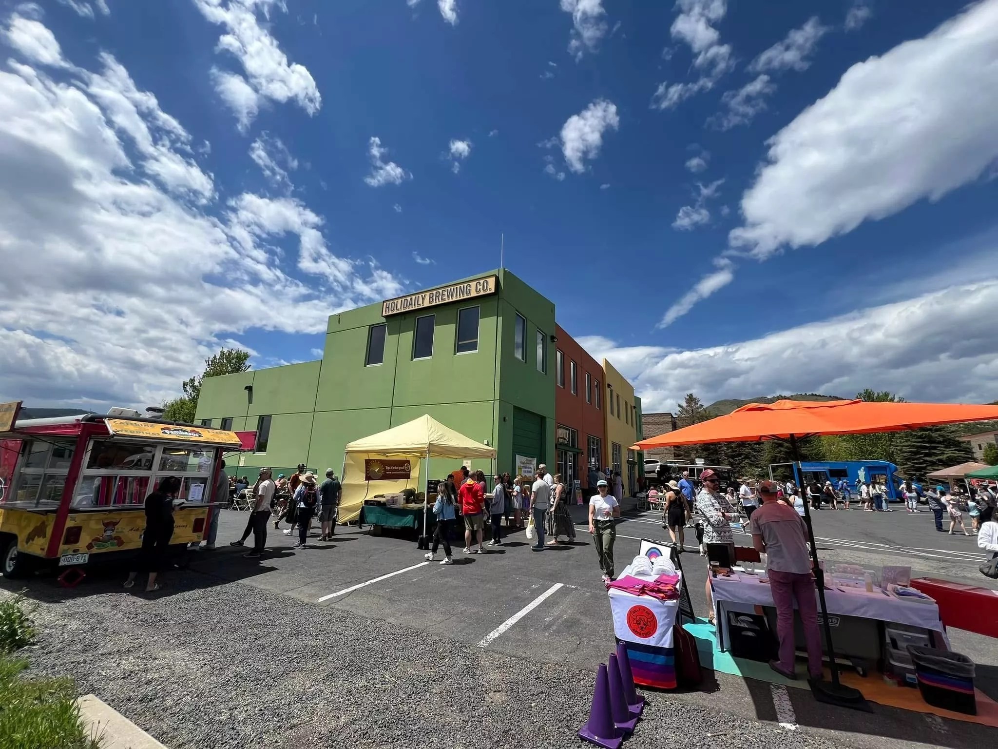 Holidaily Brewing Co.