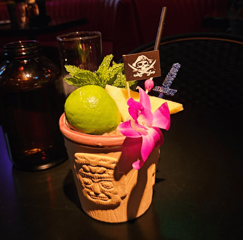 mai tai cocktail